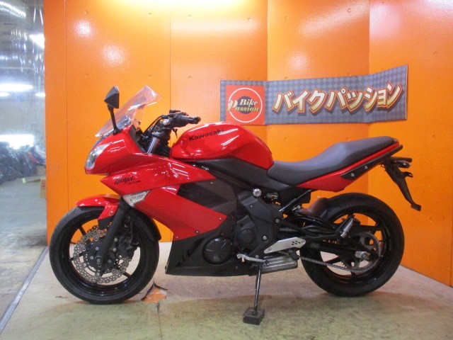 反対側もこの通り状態グッド！専門店でもディーラーでもない量販店の当社だからこそできるこの価格設定！！